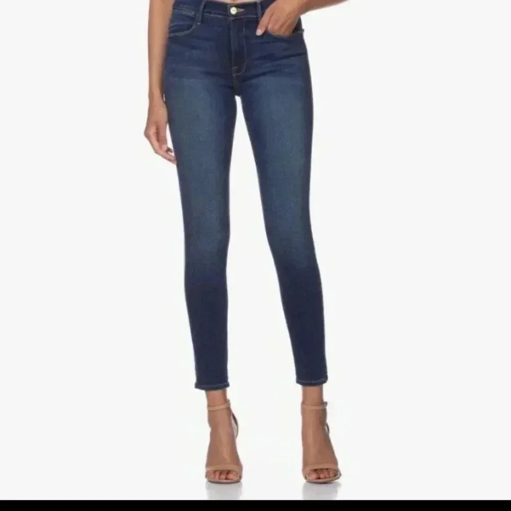 FRAME Le High Skinny Denim Jean High in Sayville Medium Wash High Waist(27)